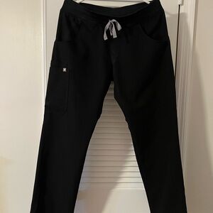 Figs Technical Collection Black Cargo Scrub Pants